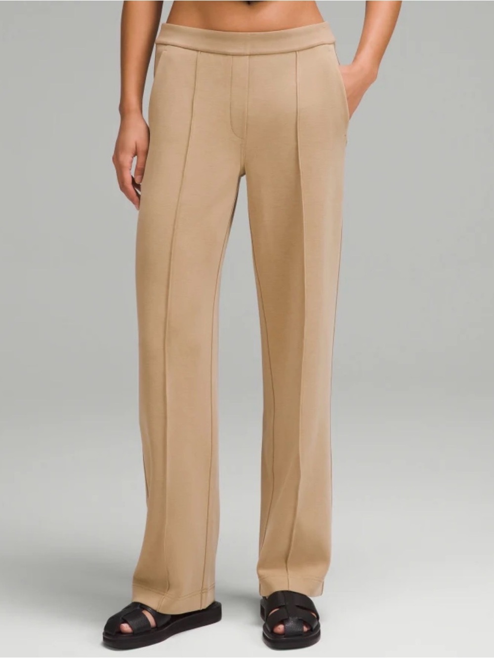 lululemon athletica Softstreme Pintuck Mid-Rise Pant in Camel